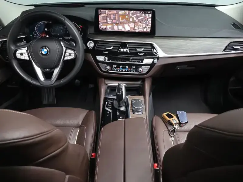 2022 BMW 6 серии с пробегом 53 530 км