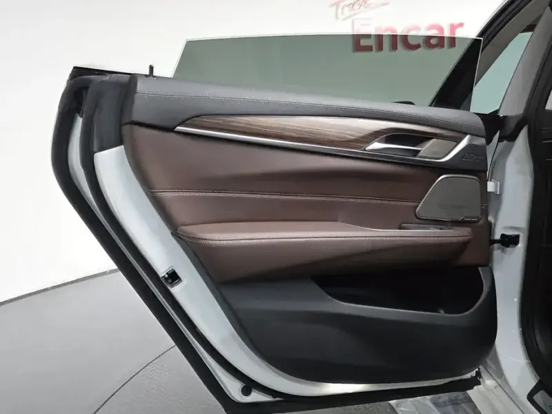 2022 BMW 6 серии с пробегом 53 530 км