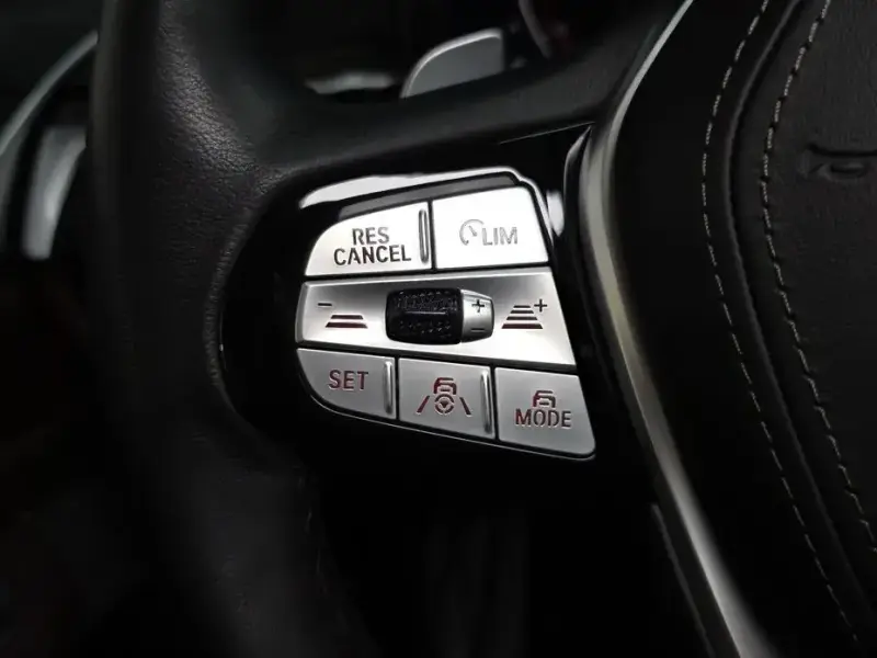 2022 BMW 6 серии с пробегом 53 530 км