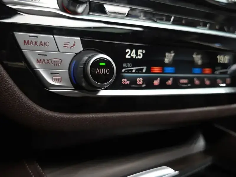 2022 BMW 6 серии с пробегом 53 530 км