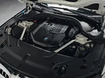 2020 BMW 6 серии с пробегом 140 259 км