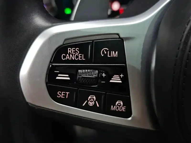 2020 BMW 6 серии с пробегом 140 259 км
