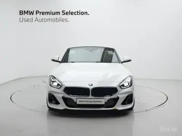 2025 BMW Z4 с пробегом 9 885 км