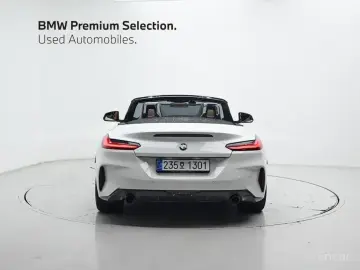 2025 BMW Z4 с пробегом 9 885 км