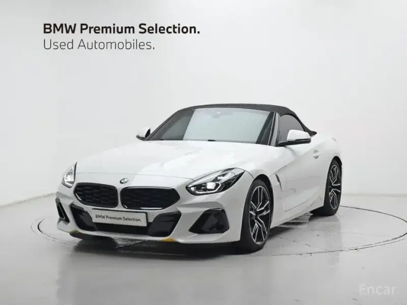 2025 BMW Z4 с пробегом 9 885 км