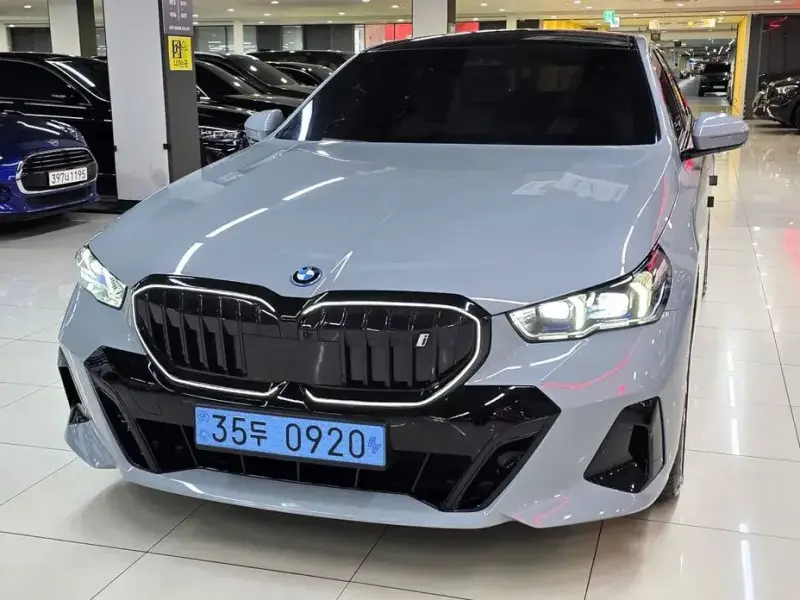 2026 BMW i5 с пробегом 15 820 км