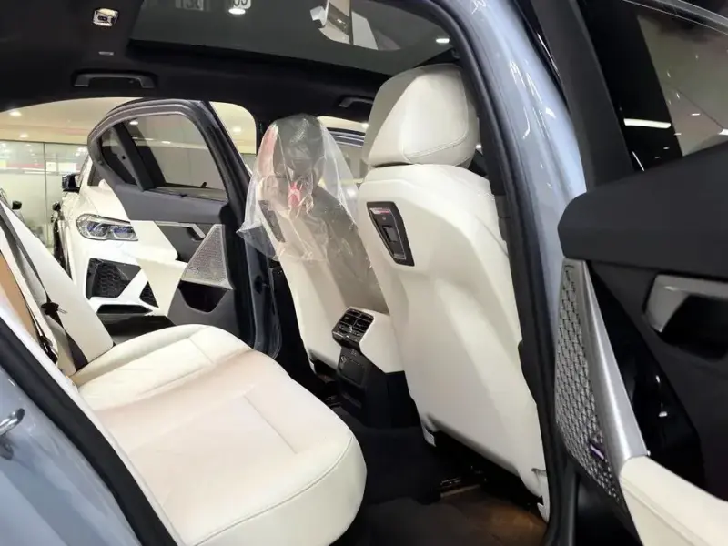 2026 BMW i5 с пробегом 15 820 км