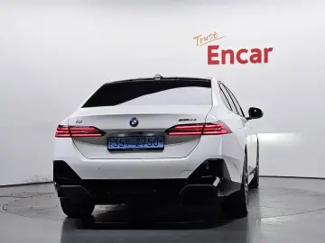 2023 BMW i5 с пробегом 27 830 км