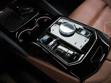 2024 BMW i5 с пробегом 51 623 км