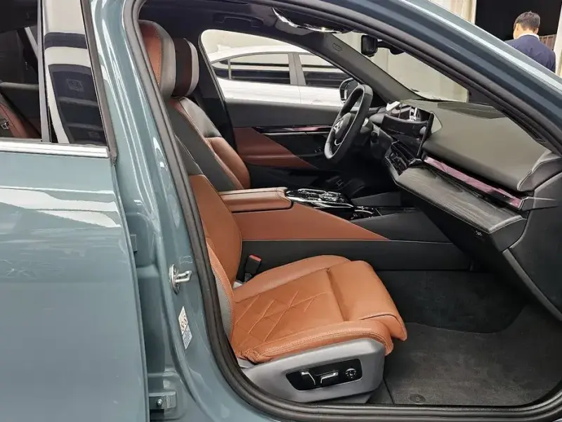 2024 BMW i5 с пробегом 51 623 км