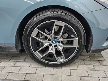 2024 BMW i5 с пробегом 51 623 км
