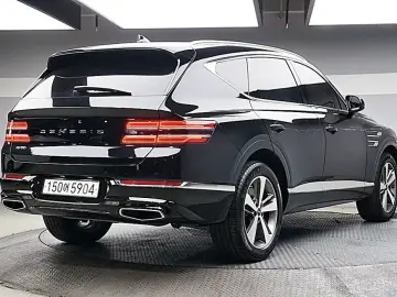 2023 Genesis GV80 с пробегом 21 267 км