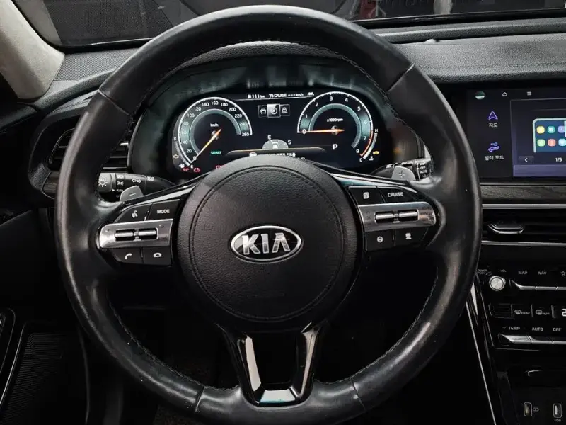 2020 Kia K7 с пробегом 63 676 км