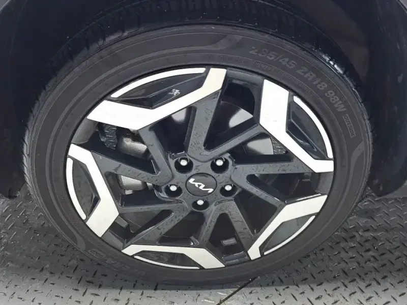 2023 Kia Seltos с пробегом 47 225 км
