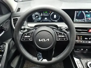 2023 Kia Seltos с пробегом 47 225 км