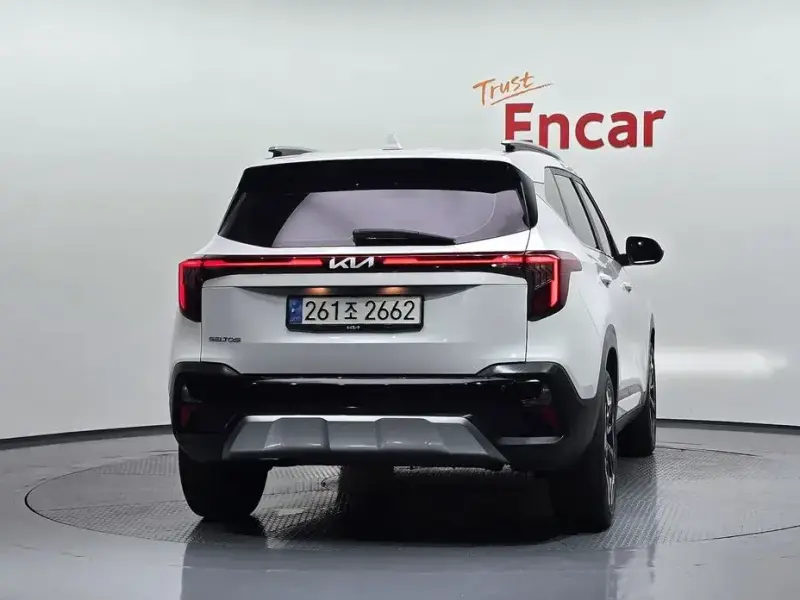 2023 Kia Seltos с пробегом 45 664 км