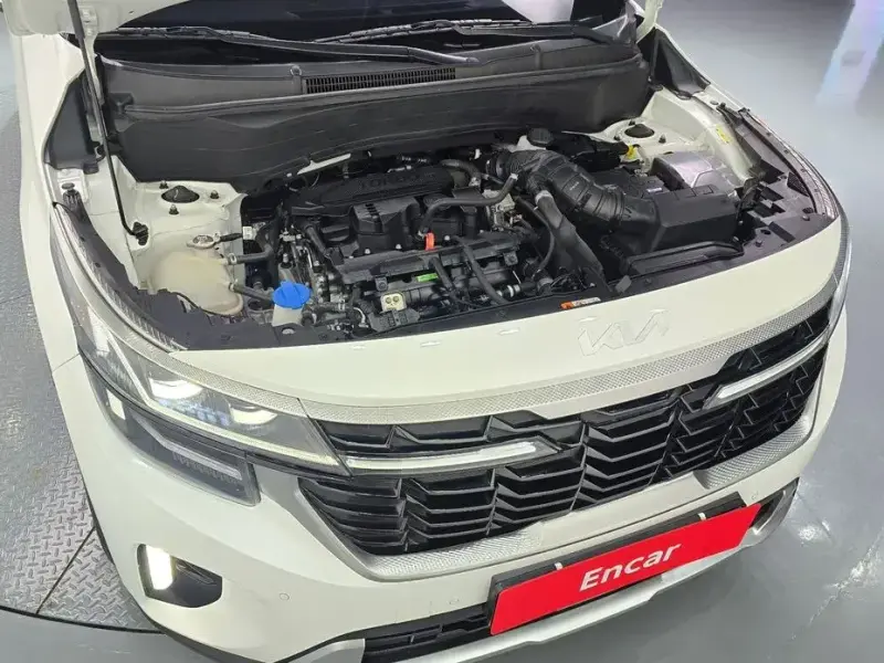 2023 Kia Seltos с пробегом 45 664 км