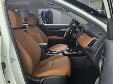 2023 Kia Seltos с пробегом 45 664 км
