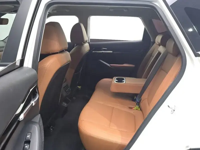 2023 Kia Seltos с пробегом 45 664 км
