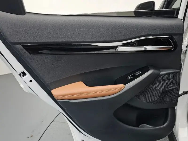 2024 Kia Seltos с пробегом 31 916 км