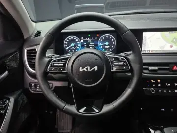2024 Kia Seltos с пробегом 12 226 км