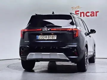 2023 Kia Seltos с пробегом 33 102 км