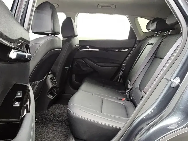 2023 Kia Seltos с пробегом 33 102 км