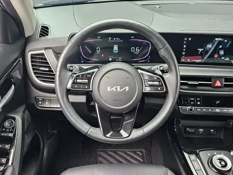 2023 Kia Seltos с пробегом 33 102 км