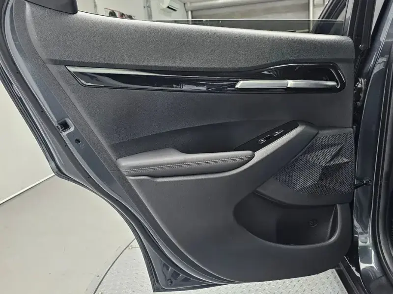 2023 Kia Seltos с пробегом 33 102 км