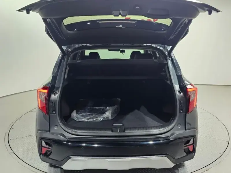 2023 Kia Seltos с пробегом 33 102 км