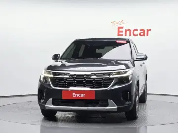 2023 Kia Seltos с пробегом 19 350 км
