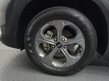 2023 Kia Seltos с пробегом 19 350 км