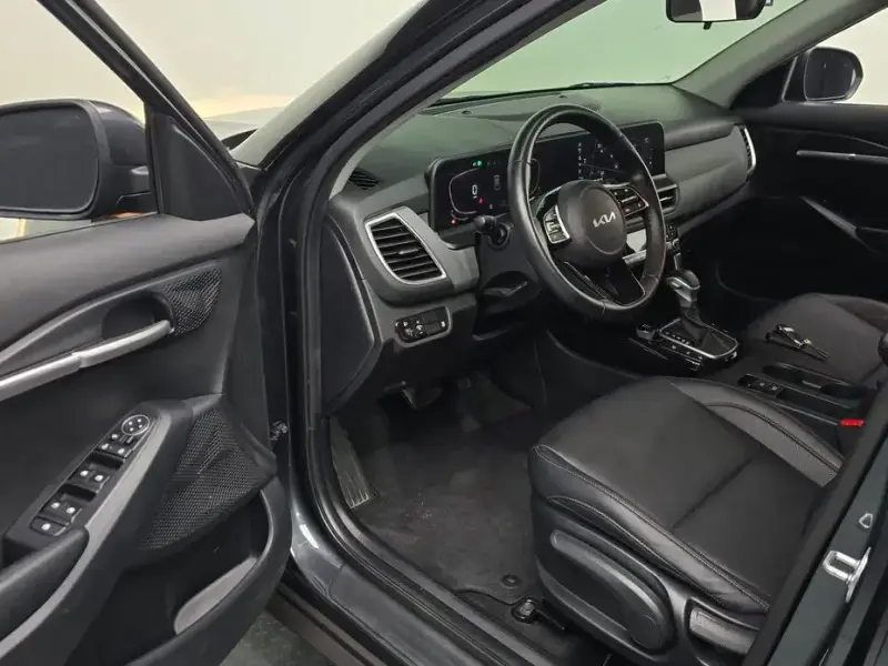 2023 Kia Seltos с пробегом 19 350 км