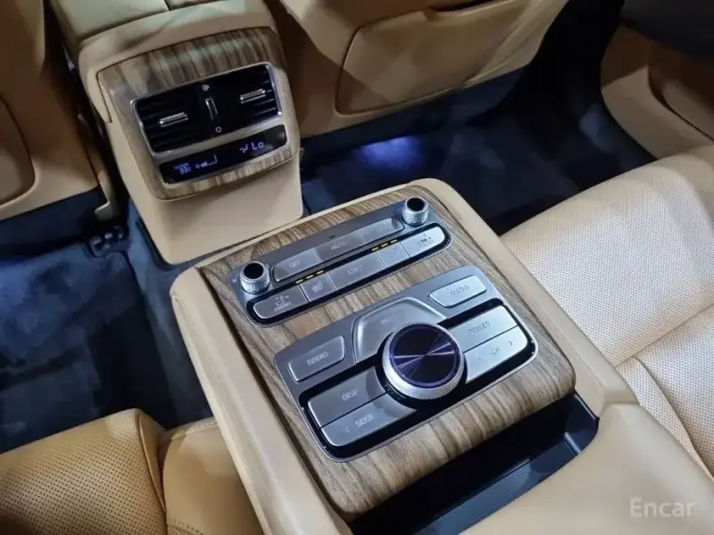 2022 Kia K9 с пробегом 64 274 км