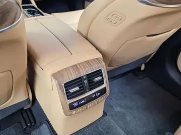 2023 Kia K9 с пробегом 61 239 км