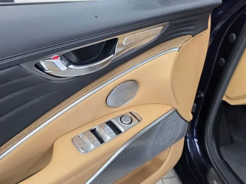 2023 Kia K9 с пробегом 61 239 км