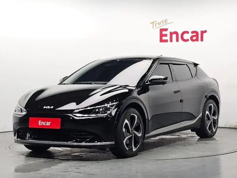 2023 Kia EV6 с пробегом 53 411 км