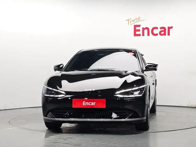 2023 Kia EV6 с пробегом 53 411 км