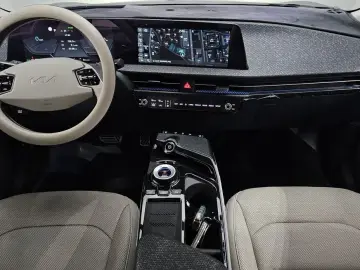2023 Kia EV6 с пробегом 53 411 км