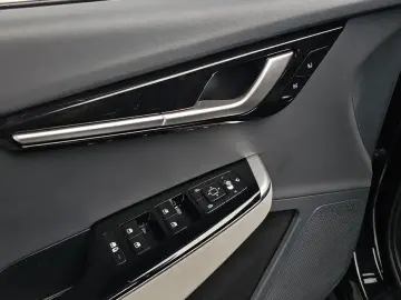 2023 Kia EV6 с пробегом 53 411 км