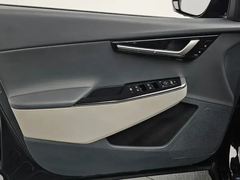 2023 Kia EV6 с пробегом 53 411 км