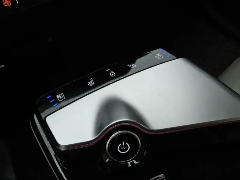 2023 Kia EV6 с пробегом 46 984 км