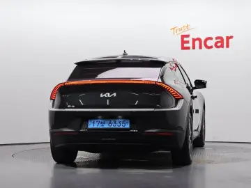 2022 Kia EV6 с пробегом 35 904 км