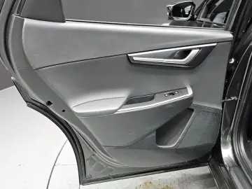 2022 Kia EV6 с пробегом 35 904 км