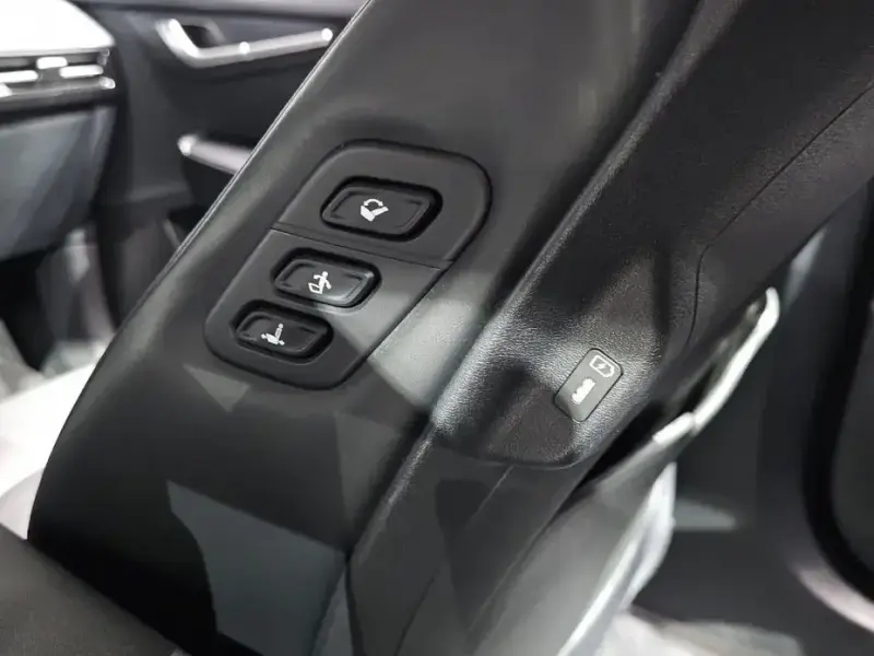 2022 Kia EV6 с пробегом 35 904 км