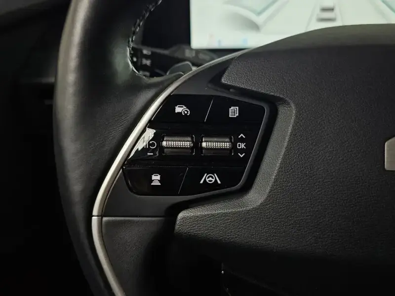 2023 Kia EV6 с пробегом 11 848 км