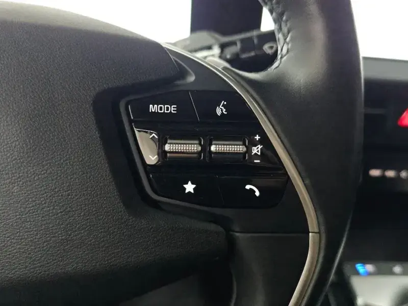 2023 Kia EV6 с пробегом 11 848 км