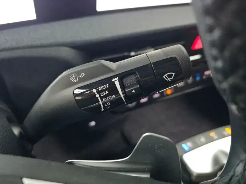 2023 Kia EV6 с пробегом 11 848 км