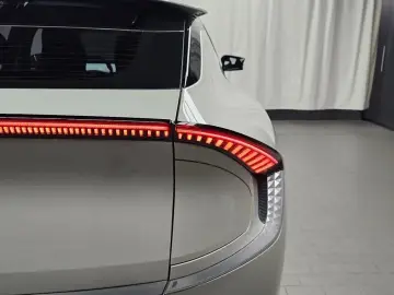 2023 Kia EV6 с пробегом 11 848 км