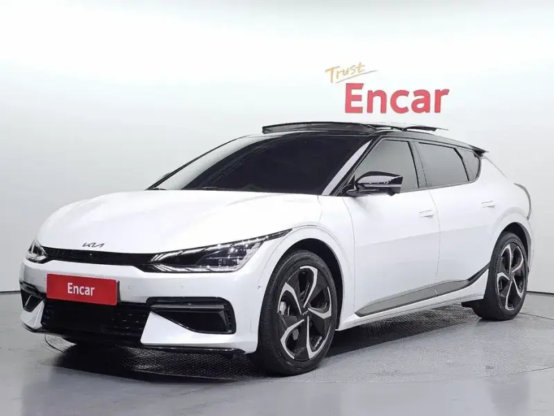 2022 Kia EV6 с пробегом 99 709 км